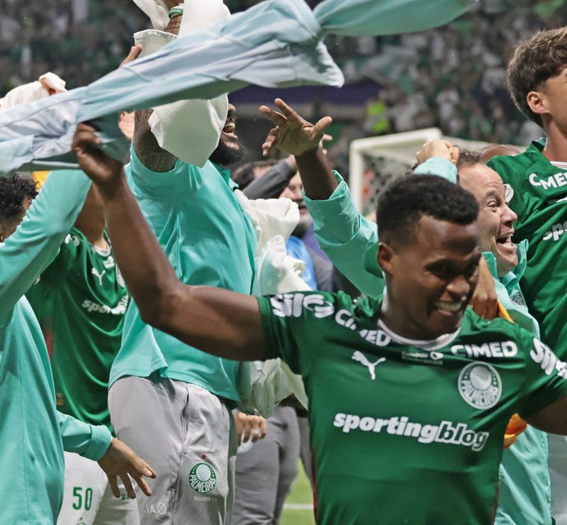 Palmeiras e Fluminense travam batalha emocionante por vaga na final da Libertadores 2026