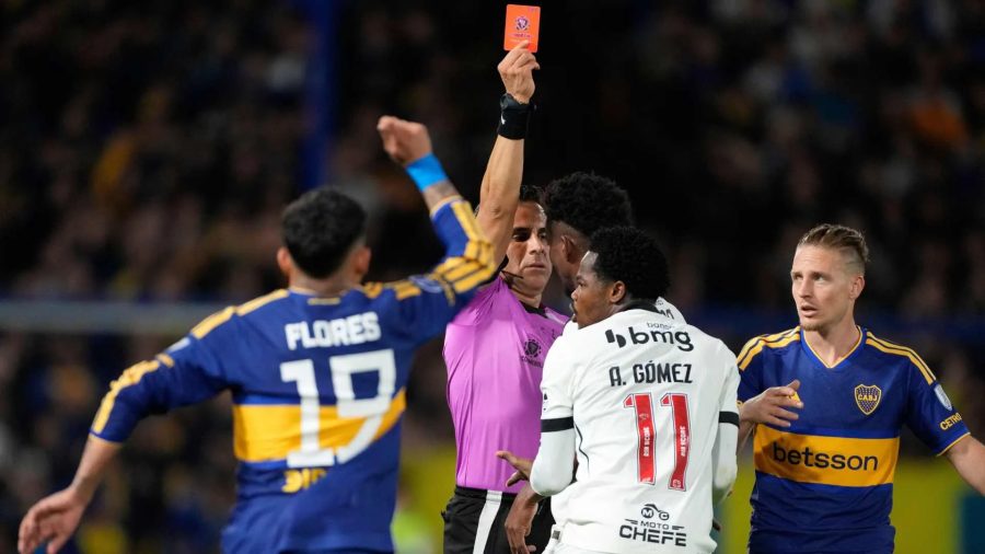 Andrés Gómez pede desculpas após expulsão contra o Boca