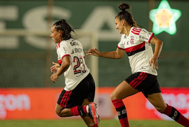 Flamengo bate Fluminense e vai à semifinal da Copa do Brasil