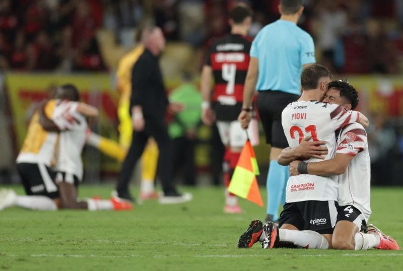Palmeiras e Estudiantes decidem a Libertadores com gosto de revanche